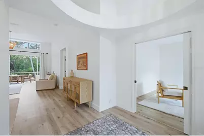 7904 Hampton Court, University Park, FL 34201 - Photo 5