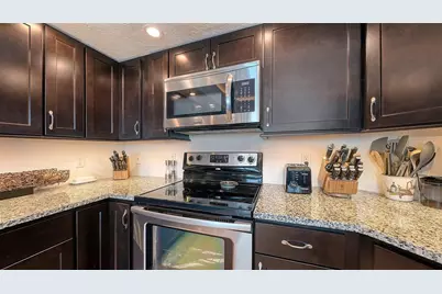 888 Blvd Of The Arts #505, Sarasota, FL 34236 - Photo 21