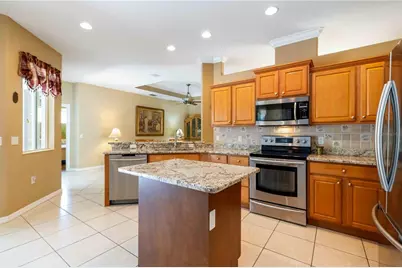 8121 Indigo Ridge Terrace, Bradenton, FL 34201 - Photo 5