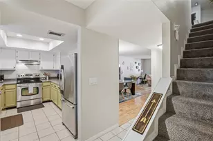 8314 Civic Rd, Tampa, FL 33615 - Photo 5