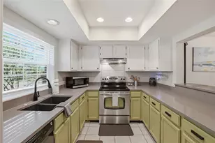 8314 Civic Rd, Tampa, FL 33615 - Photo 7