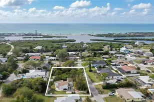 1581 Royal Rd, Venice, FL 34293 - Photo 1