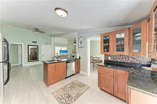 1581 Royal Rd, Venice, FL 34293 - Photo 15