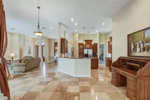 1146 Deardon Dr, Venice, FL 34292 - Photo 7