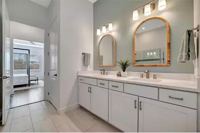 10201 Beach Dune Drive, Englewood, FL 34223 - Photo 45