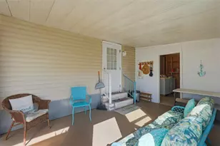 7263 Mt Essex Dr NE, Saint Petersburg, FL 33702 - Photo 19