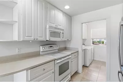 1418 Burgos Drive, Sarasota, FL 34238 - Photo 15