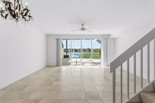 1418 Burgos Dr, Sarasota, FL 34238 - Photo 11