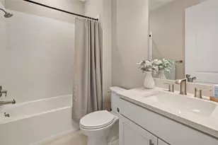 17342 Luminous Ave, Venice, FL 34293 - Photo 21