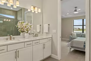 17342 Luminous Ave, Venice, FL 34293 - Photo 15