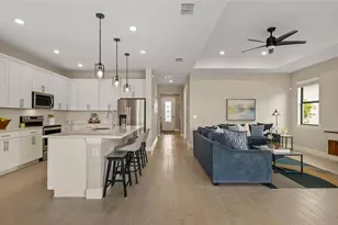 17342 Luminous Ave, Venice, FL 34293 - Photo 3