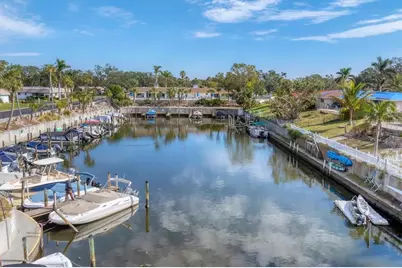 2713 Riverbluff Court #V101, Sarasota, FL 34231 - Photo 37