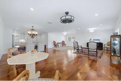 2713 Riverbluff Court #V101, Sarasota, FL 34231 - Photo 9