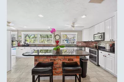 7311 Proctor Road, Sarasota, FL 34241 - Photo 15