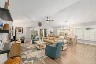 2837 Cade Ct, The Villages, FL 32163 - Photo 5