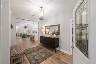 2837 Cade Ct, The Villages, FL 32163 - Photo 3