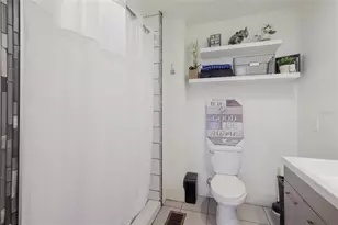 904 W 22nd Street W, Bradenton, FL 34205 - Photo 31