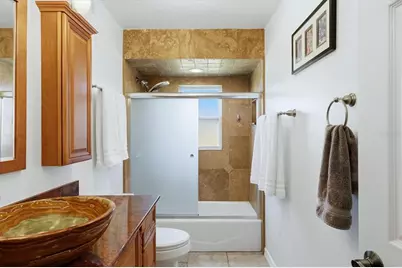 1534 Georgetowne Lane, Sarasota, FL 34232 - Photo 21