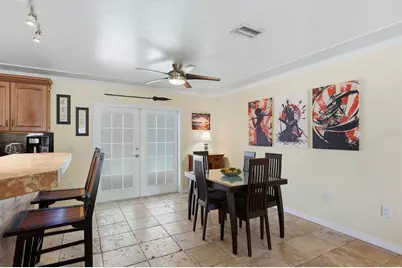 1534 Georgetowne Lane, Sarasota, FL 34232 - Photo 9