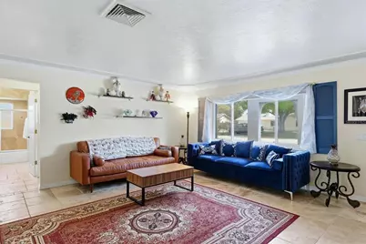 1534 Georgetowne Lane, Sarasota, FL 34232 - Photo 7