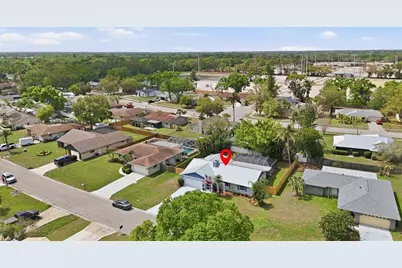 1534 Georgetowne Lane, Sarasota, FL 34232 - Photo 5