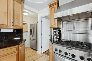 1534 Georgetowne Ln, Sarasota, FL 34232 - Photo 15