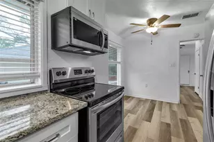 1008 16th Ave W, Bradenton, FL 34205 - Photo 11