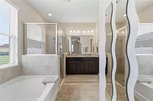 134 Brilliant Bloom Ct, Bradenton, FL 34212 - Photo 35