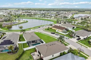 134 Brilliant Bloom Ct, Bradenton, FL 34212 - Photo 51