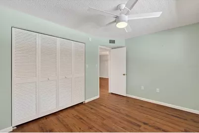 2522 Clubhouse Drive #204, Sarasota, FL 34232 - Photo 21