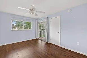 2522 Clubhouse Dr, Sarasota, FL 34232 - Photo 19