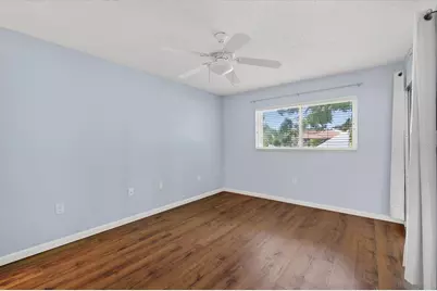 2522 Clubhouse Drive #204, Sarasota, FL 34232 - Photo 15