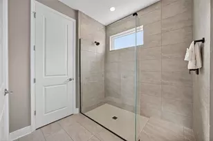 17744 Savory Mist Cir, Lakewood Ranch, FL 34211 - Photo 23