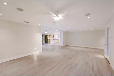 103 Fillmore Drive, Sarasota, FL 34236 - Photo 15