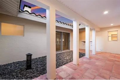 103 Fillmore Drive, Sarasota, FL 34236 - Photo 7