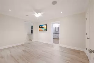 103 Fillmore Dr, Sarasota, FL 34236 - Photo 31