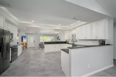 1039 23rd Street, Sarasota, FL 34234 - Photo 9