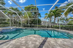 121 Holly Ave, Sarasota, FL 34243 - Photo 31