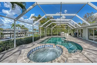 121 Holly Avenue, Sarasota, FL 34243 - Photo 35