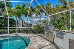 121 Holly Ave, Sarasota, FL 34243 - Photo 33