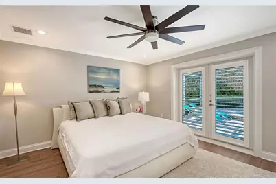 121 Holly Avenue, Sarasota, FL 34243 - Photo 21