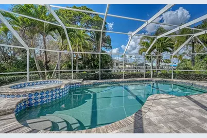 121 Holly Avenue, Sarasota, FL 34243 - Photo 5