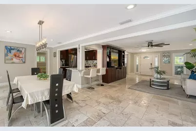 121 Holly Avenue, Sarasota, FL 34243 - Photo 15