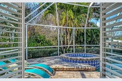 121 Holly Avenue, Sarasota, FL 34243 - Photo 23