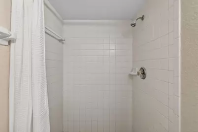 1112 W Main Street #G5, Leesburg, FL 34748 - Photo 23