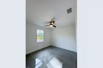 842 Giorgio Avenue S, Lehigh Acres, FL 33974 - Photo 15