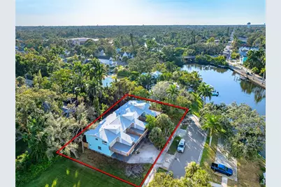 1559 7th Avenue W, Bradenton, FL 34205 - Photo 1