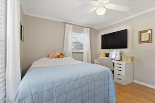 1467 Georgetowne Dr, Sarasota, FL 34232 - Photo 27