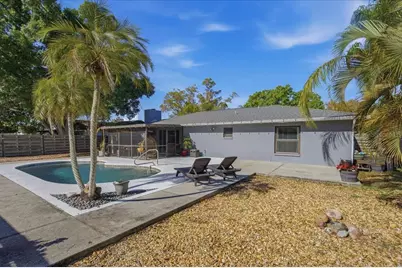 1467 Georgetowne Drive, Sarasota, FL 34232 - Photo 37