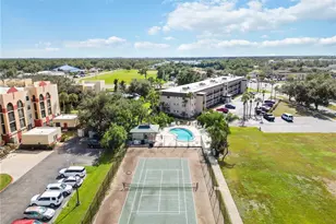 102 Capri Isles Blvd, Venice, FL 34292 - Photo 29